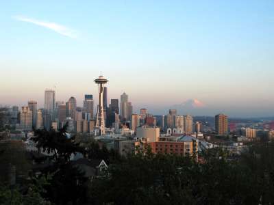 Seattle skyline & Mt Rainer at sunset
