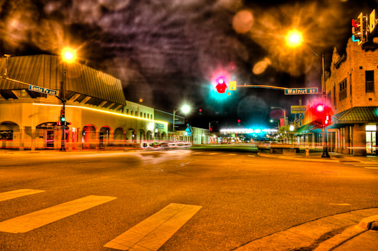 Santa Fe Ave at night (HDR)