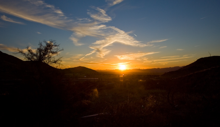Kingman Sunset || Canon350d/EF17-55/F2.8EFS@17 | 1/200s | f5.6 |  IS100 | handheld